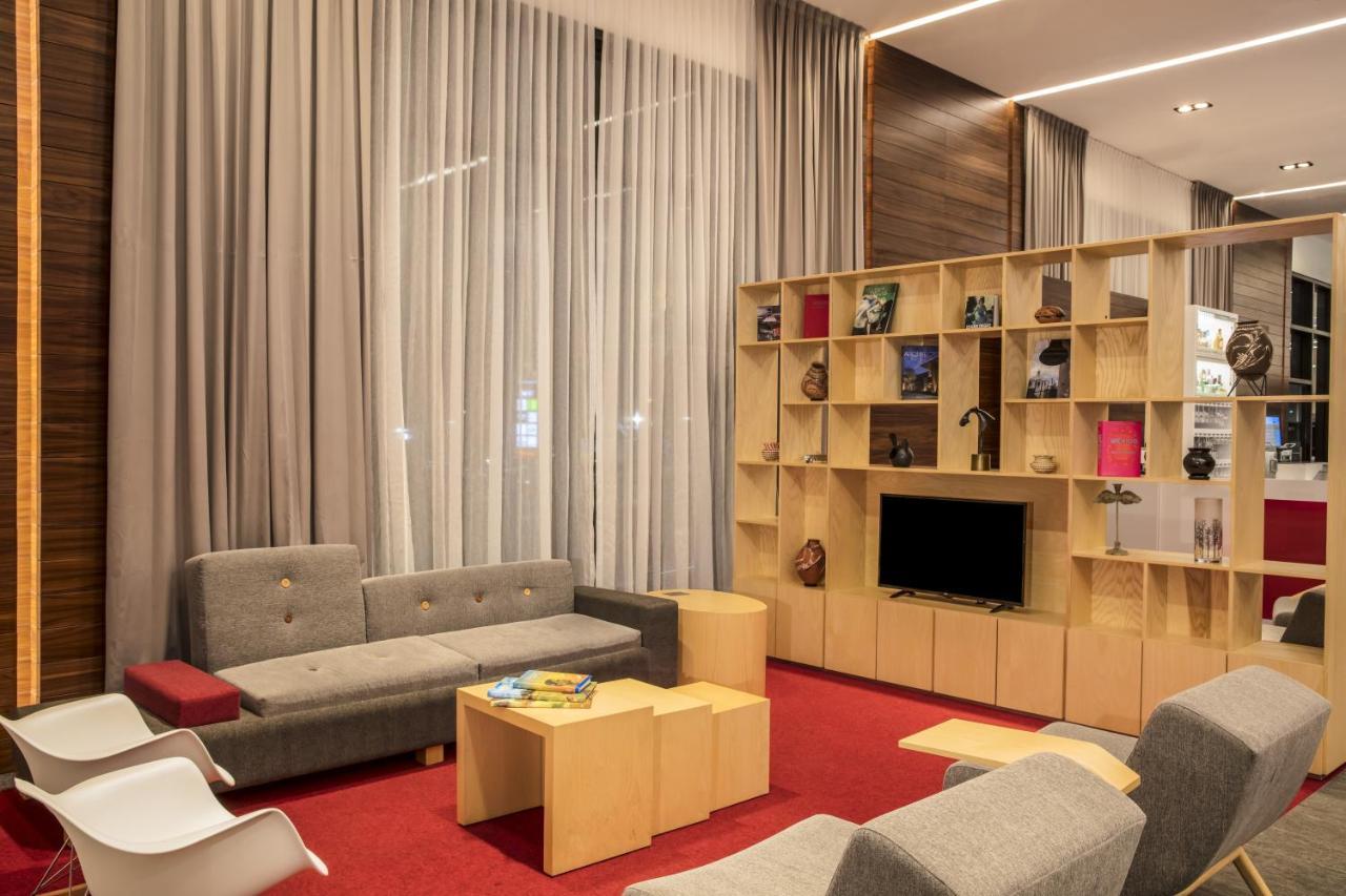 Fiesta Inn Chihuahua Fashion Mall Extérieur photo
